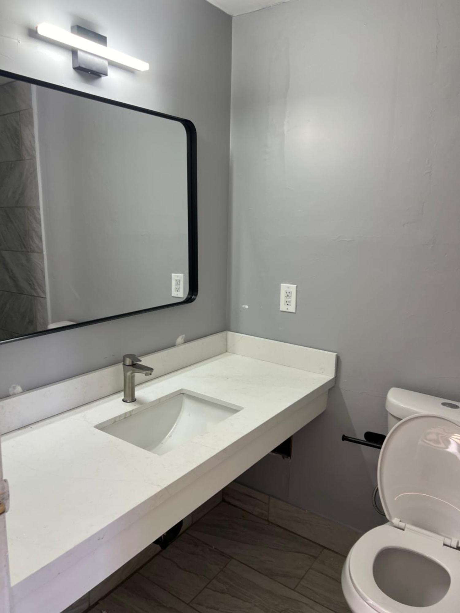 Nest Inn Watertown Extérieur photo